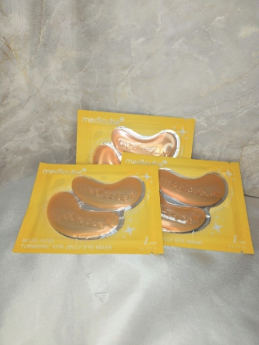 Medicube Kjoic Acid, Turmeric Vitamin C Jelly Eye Mask (3 Sets)